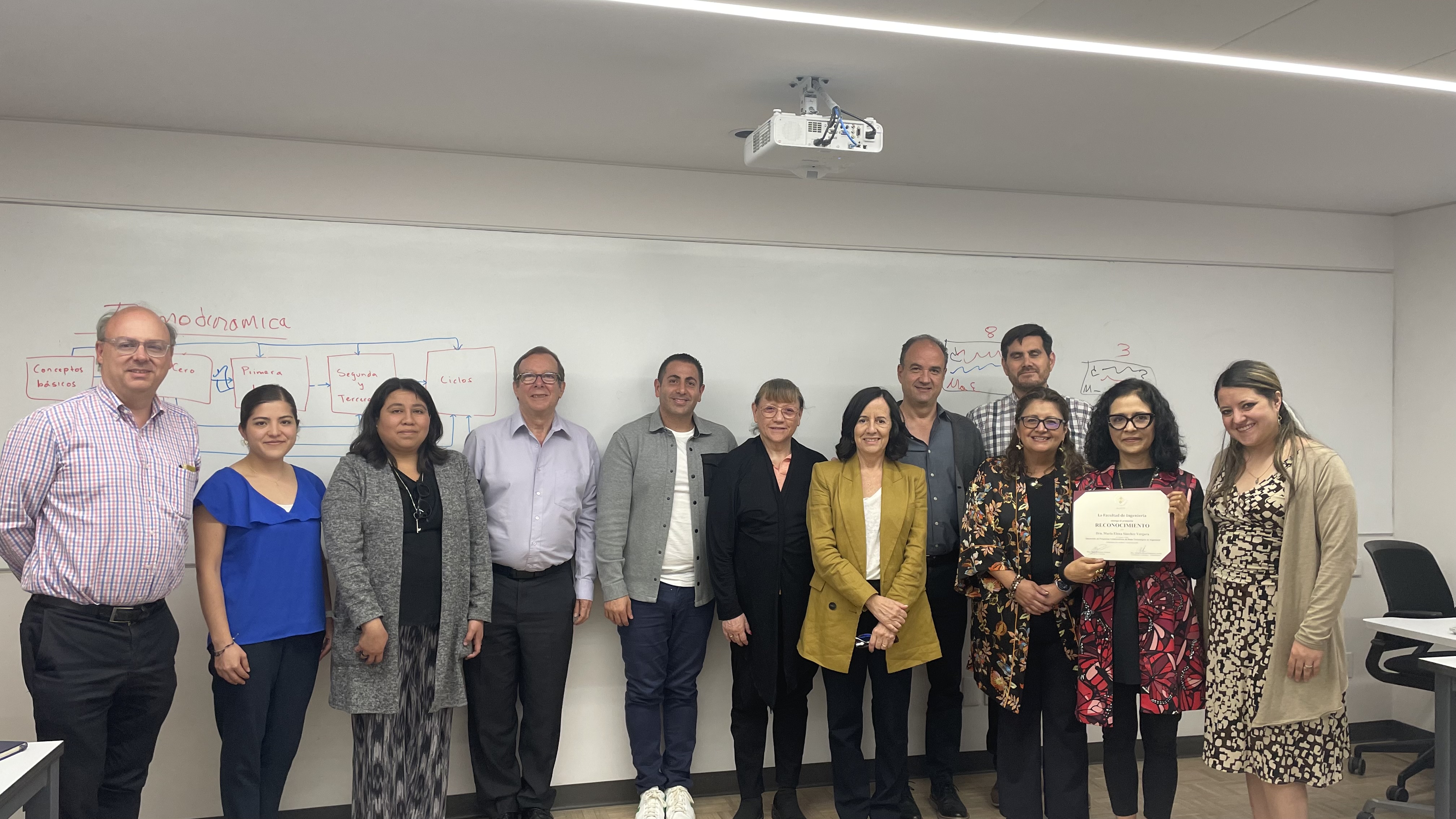 Profesores de Ingeniería participan en Taller de Desarrollo de Proyectos Colaborativos de Base Tecnológica