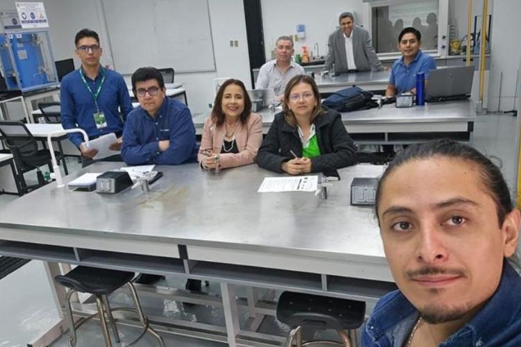 Profesores de Ingeniería fortalecen sus competencias en automatización de procesos industriales