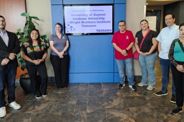 Alumnos del Doctorado en Ingeniería Industrial asisten a Seminario Internacional