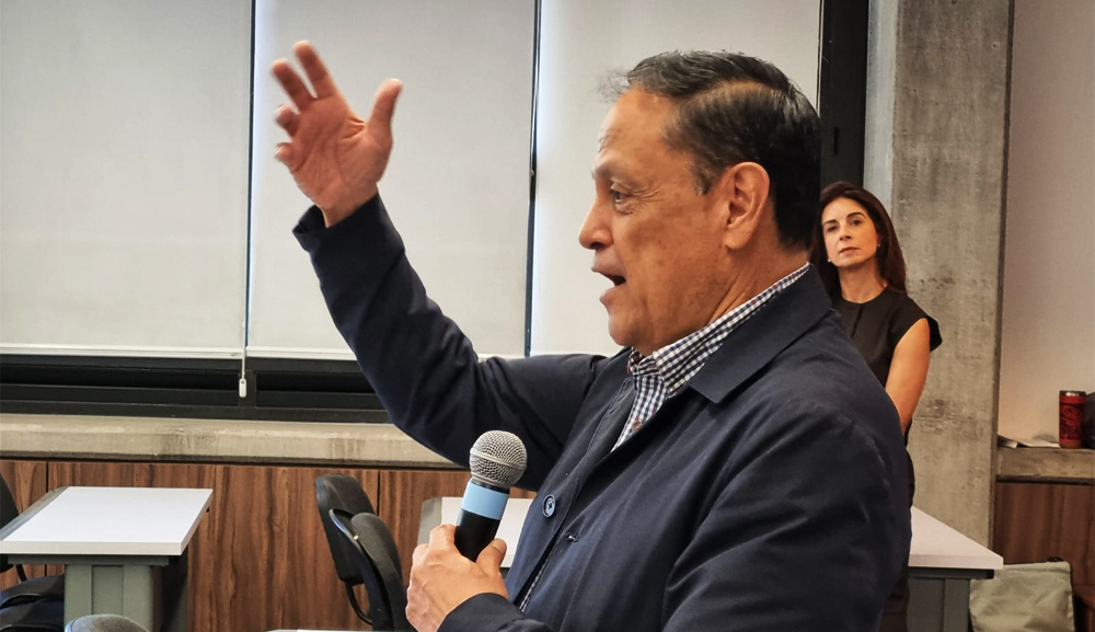 Encuentro académico: El poder del perdón y el amor en la reconstrucción personal