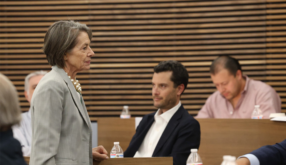 El IADA realiza taller sobre retos, desafíos y oportunidades de la empresa familiar