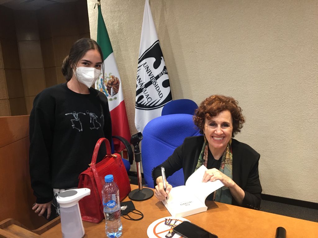 &nbsp;Silvia Cherem presenta en la Anáhuac su libro de historias de sobrevivientes&nbsp;
