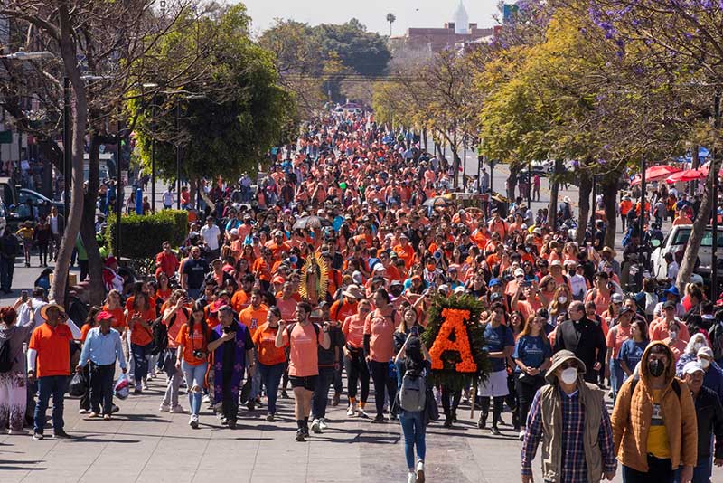 Los peregrinos Anáhuac llevan sus intenciones a la Basílica de Guadalupe&nbsp;