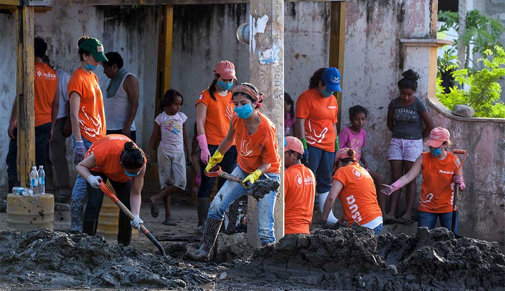 ASUA: 50 años de ayudar y tender&nbsp;la mano a México y al mundo