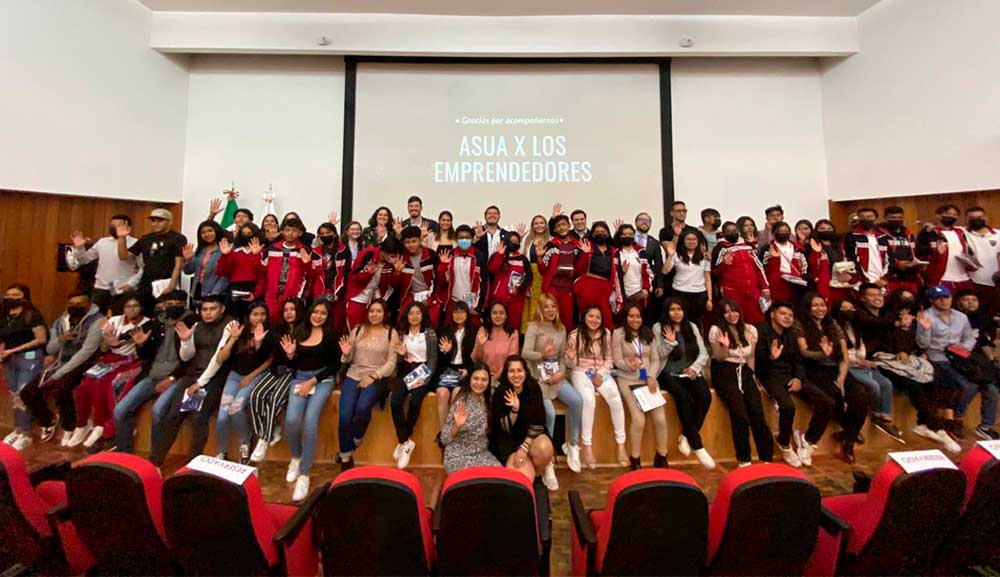 ASUA Negocios Internacionales y Genera imparten taller de emprendimiento a jóvenes&nbsp;