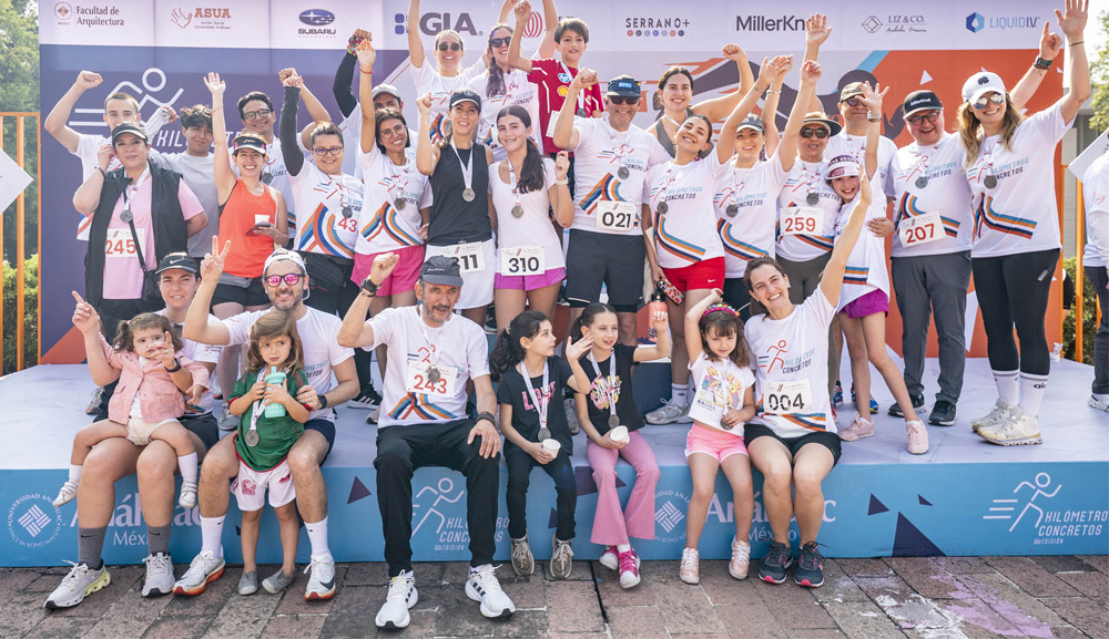 The Anáhuac runs for education in Kilómetros Concretos