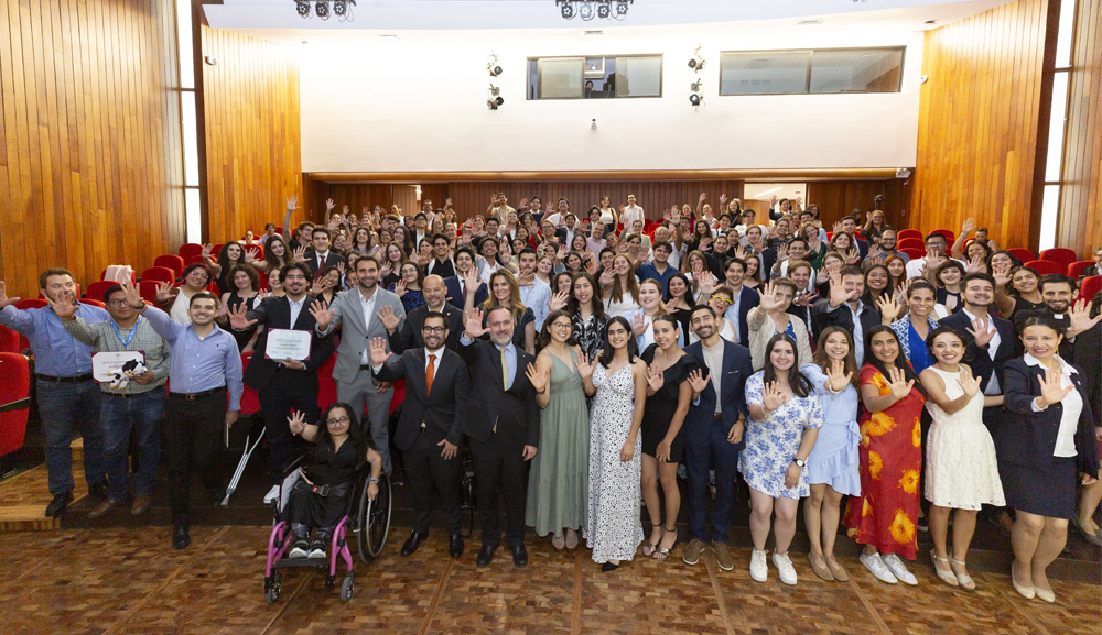 Celebramos el voluntariado estudiantil en los Premios ASUA 2024