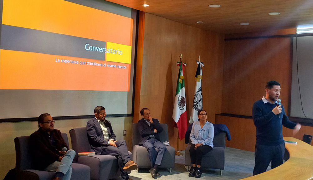 La esperanza revolucionaria: transformando nuestro mundo interior 