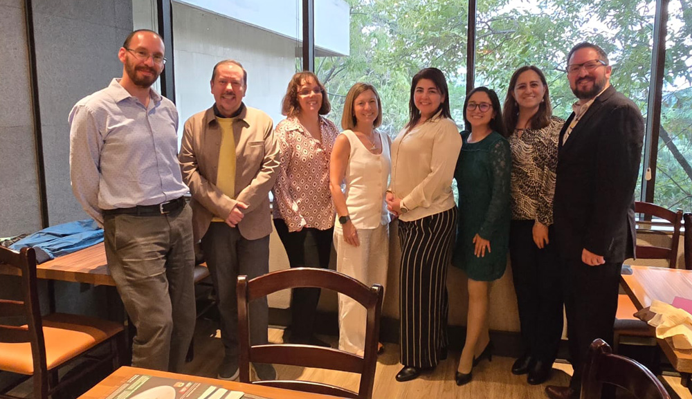 Noelia Valle imparte webinar a profesores Anáhuac