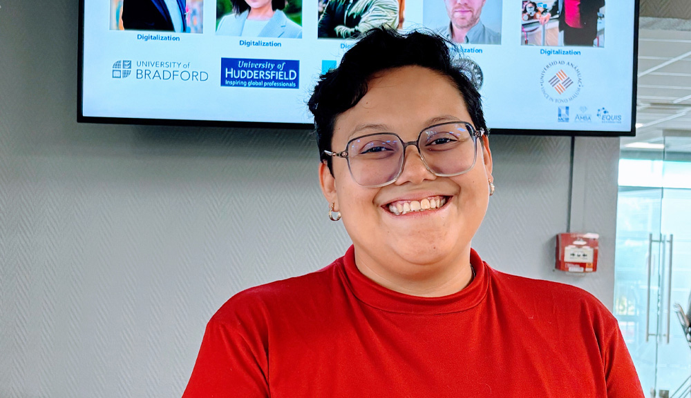 La Mtra. Daniela Araujo imparte clase de AI in business en Montpellier Business School 