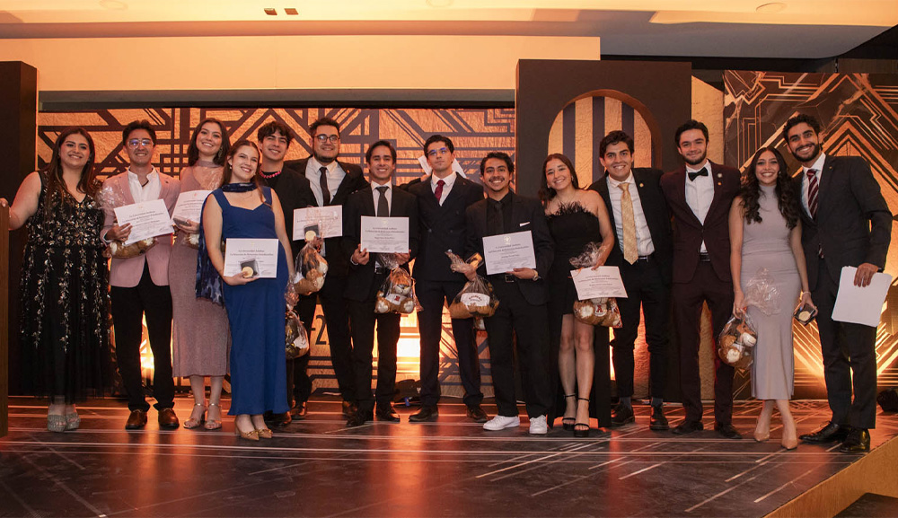 Reconocemos a las Sociedades de Alumnos en la Gala FESAL