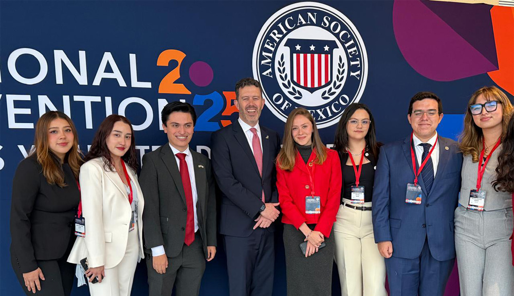 Alumnos de Sinergia participan en la Convención Binacional de la American Society of Mexico