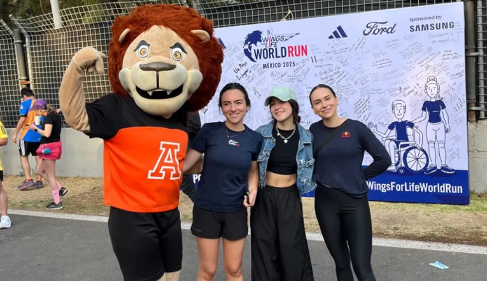 La Anáhuac participa en la carrera con causa Wings For Life 