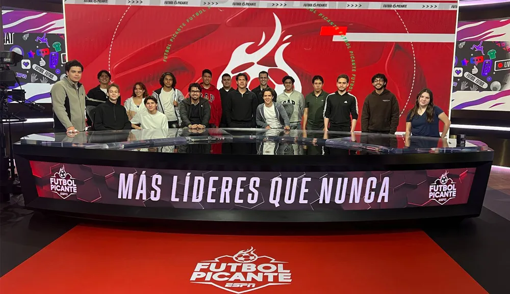 Alumnos de Dirección del Deporte visitan ESPN como práctica en Gestión de eventos deportivos