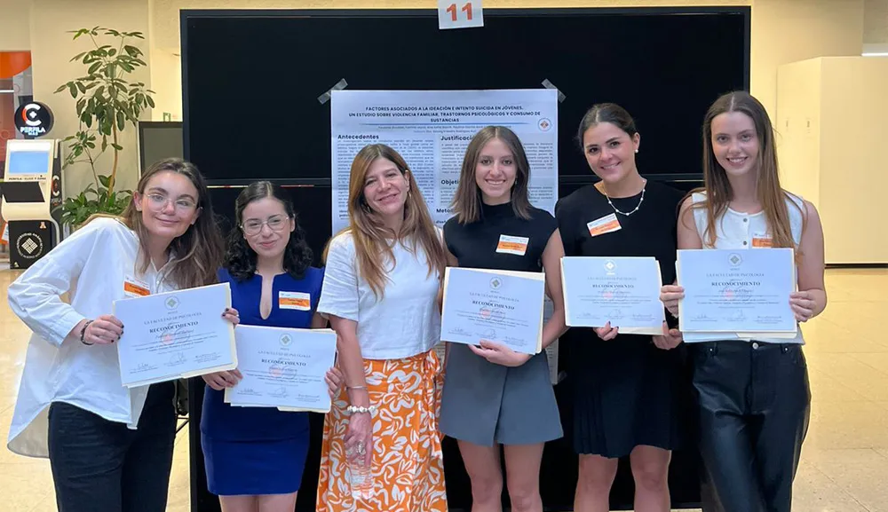 Alumnas de Psicología publican artículo sobre conducta suicida en adolescentes 