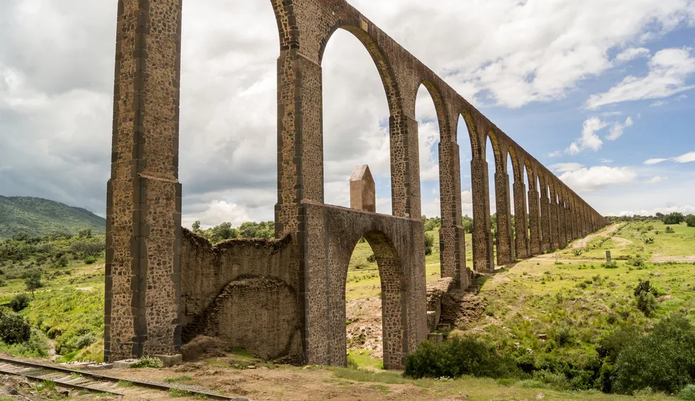 Patrimonios con Historia: Acueducto del Padre Tembleque: Mezcla de cultura europea y mesoamericana